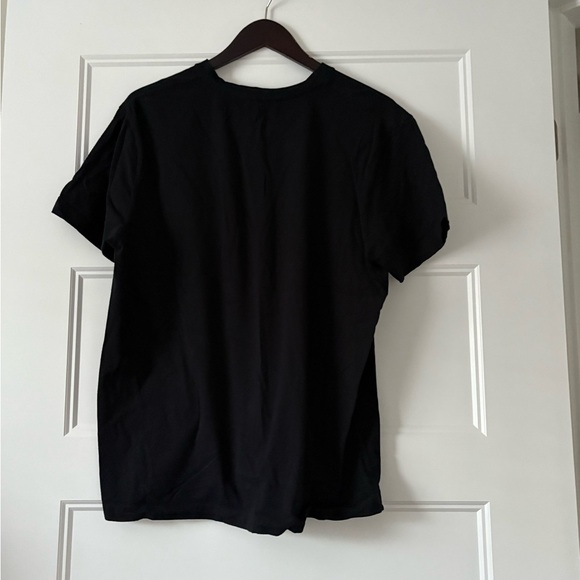 2 Men's Bench Black V-Neck Shirts XL - Picture 3 of 4